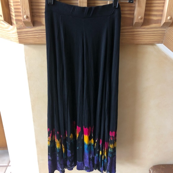 Long Tie Dye Skirt with Slits - Picture 4 of 10